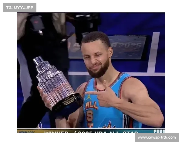 勇士主场气氛火热，球迷高呼MVP致敬库里